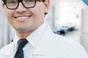Doctor Mauricio Mandujano Aldecua