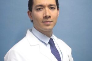 Dr. Alejandro Rueda – Traumatólogo Ortopedista en Monterrey