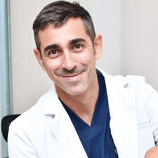dr carlos reyes de caceres ortopedistas en merida
