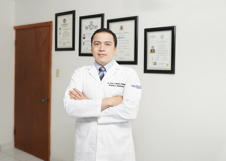 dr cesar martinez ortopedia y traumatologia nogales sonora