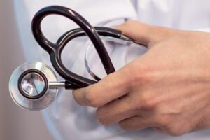 Dr. Daniel Zimbrón López, Ortopedista