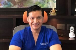 Dr. Federico Ramírez Castañeda cirujano de Columna