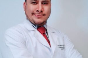 Dr. Fernando López Morales, Traumatólogo