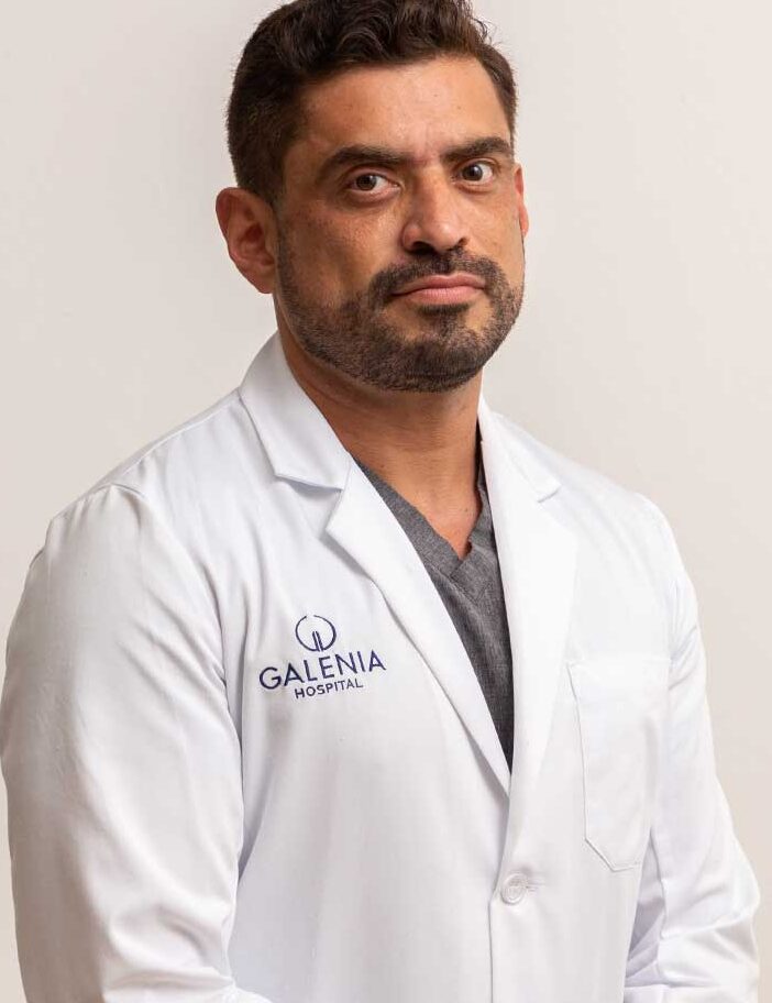 dr jacques mikhail rosales medina cirujano de mano