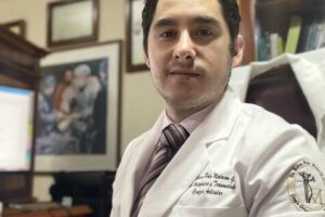 Dr Marco Polo Malacón Gutiérrez Ortopedista y Traumatólogo