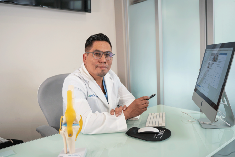 dr mario lopez medina ortopedista y traumatologo