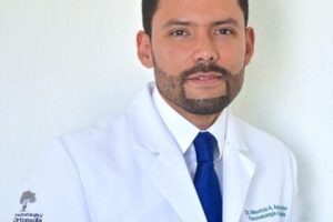 Dr. MAURICIO ALEXANDER AGON RENDON TRAUMATOLOGO