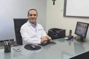 Dr. Omar Garcia Muñoz