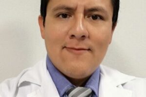 Dr. Óscar Gómez Benítez, Ortopedista