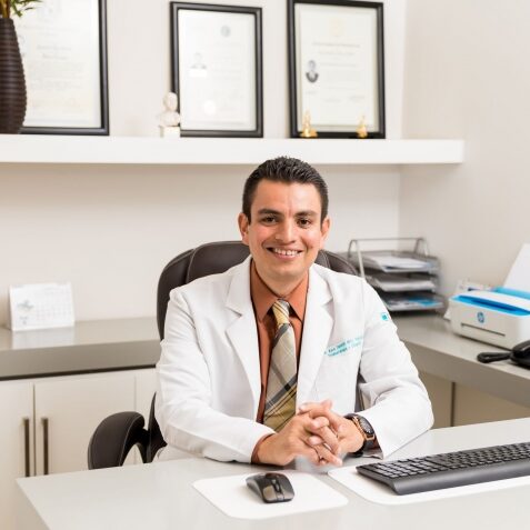 Dr. Raúl Dimitri Martínez Parada, Ortopedista 1 dr raul dimitri martinez parada ortopedista