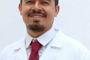 Dr. Victor Antonio Ricardez Peña, Ortopedista
