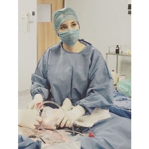 dra laura lira traumatologia y ortopedia